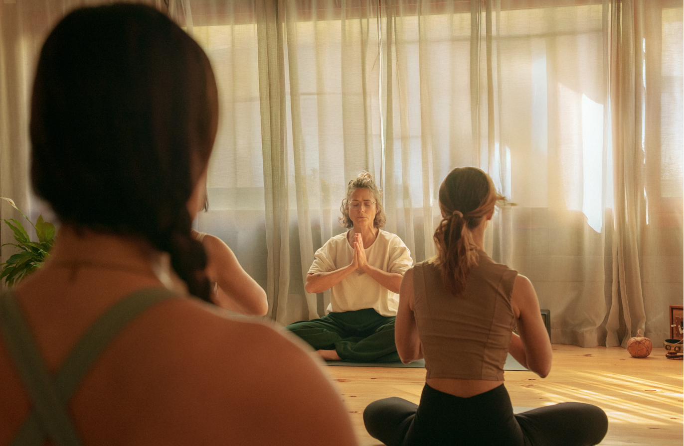 Aula de Yoga no Lotus Studio